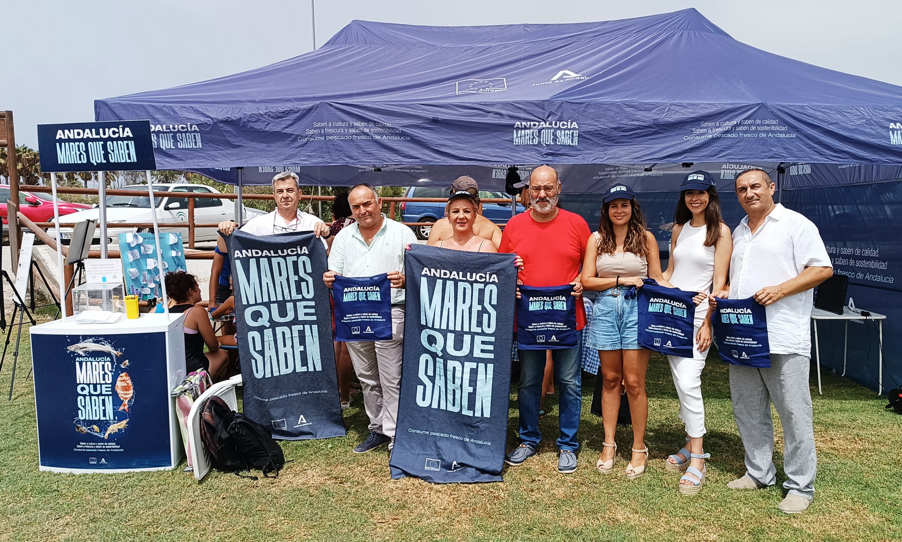 La campaña ‘Andalucía, Mares que Saben’ llega a Salobreña para promover el consumo de pescado 
